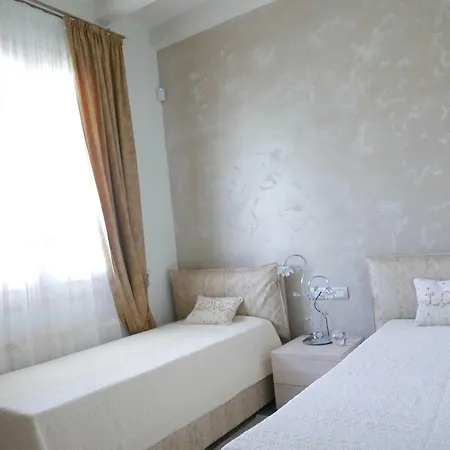 Apartment Phoenix Garda Hills