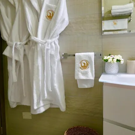 Phoenix Garda Hills *